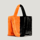 bolsa-peluciada-laranja-e-preto